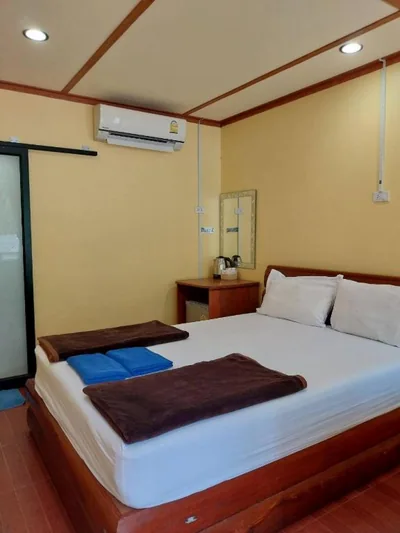 Standard Double Room (Building) — Phi Phi Sand Sea View Resort
